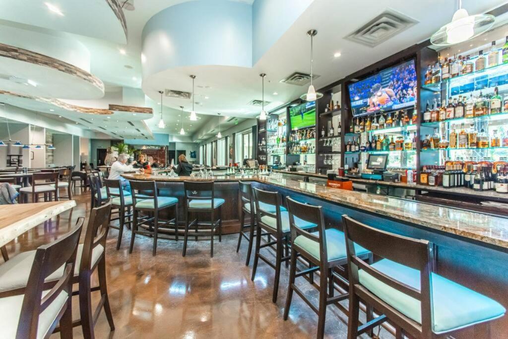 Beautiful Junior Near The Beach Palms Resort In Destin Extérieur photo